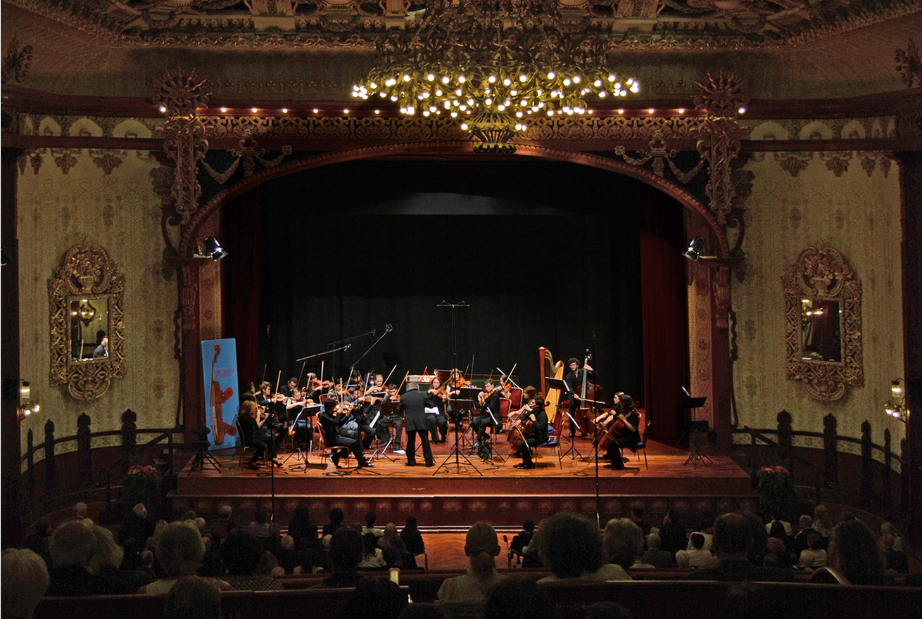 Juli 2021: Konzerte mit dem Zakhar Bron Chamber Orchestra